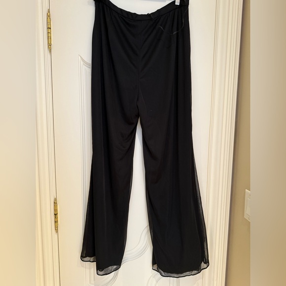 Laura Black and White Jumpsuit - Picture 3 of 8